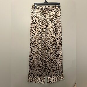 Victoria Secret Cheetah Print Pajamas pants With Pockets Size S